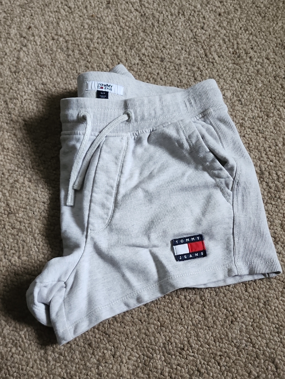 Tommy Hilfiger Off-White / Light Gray Casual Sweat Shorts